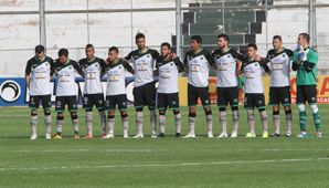 Carlos Mayor realizó 2 cambios obligados para visitar a Unión Carlos Mayor realizó 2 cambios obligados para visitar a Unión