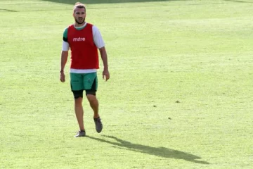 Mayor realiza un solo cambio para cerrar el torneo ante Arsenal Mayor realiza un solo cambio para cerrar el torneo ante Arsenal