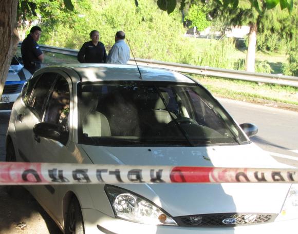 Murió dentro de su auto Murió dentro de su auto