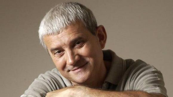 Adiós a un híper del humor Adiós a un híper del humor