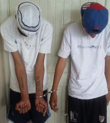 Cayeron por arrebato Cayeron por arrebato