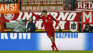 Bayern y Barcelona golearon para quedar cerca de octavos Bayern y Barcelona golearon para quedar cerca de octavos