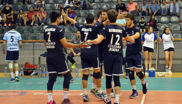 Obras se dejó estar en el final y cayó ante Ciudad Obras se dejó estar en el final y cayó ante Ciudad