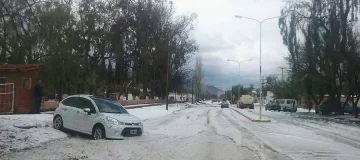 Impresionante caída de granizo en Santa Fe Impresionante caída de granizo en Santa Fe