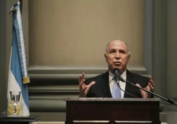 La Justicia frenó el DNU que daba más plata para todas las provincias La Justicia frenó el DNU que daba más plata para todas las provincias