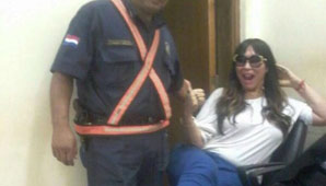 Moria, desde la cárcel: “Una compañera me hizo las manos” Moria, desde la cárcel: “Una compañera me hizo las manos”