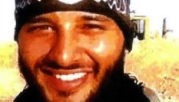 Uno de los terroristas del ataque en París era francés Uno de los terroristas del ataque en París era francés