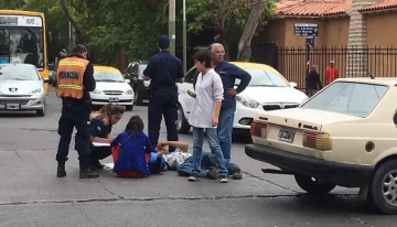 Caos vehicular por un accidente a cuadras del Centro Cívico Caos vehicular por un accidente a cuadras del Centro Cívico