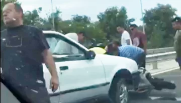 Caos en la Circunvalación por un choque que dejó un herido Caos en la Circunvalación por un choque que dejó un herido