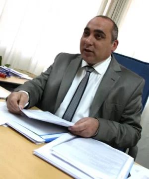 Faltan 11 meses para la elección basualdista y ya hay un anotado Faltan 11 meses para la elección basualdista y ya hay un anotado