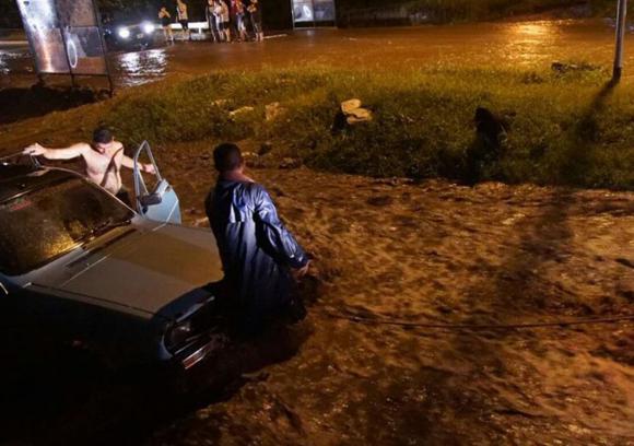 Fuertes lluvias en el país Fuertes lluvias en el país