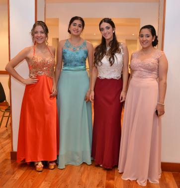 Egresados de La Medalla Milagrosa Egresados de La Medalla Milagrosa