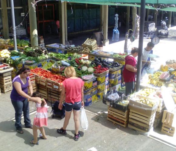 Le hicieron un lavado de cara a la feria de Capital Le hicieron un lavado de cara a la feria de Capital