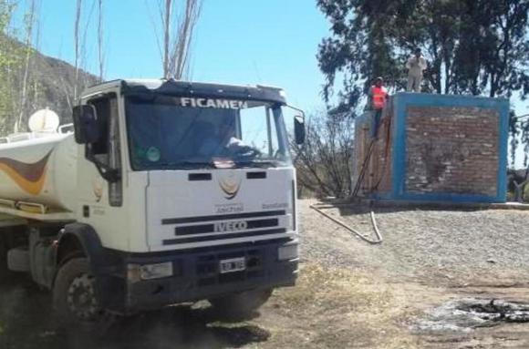 En Mogna solucionan el problema del agua En Mogna solucionan el problema del agua