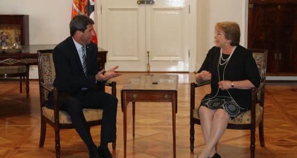 Bachelet ratificó ante Uñac el respaldo total al túnel Bachelet ratificó ante Uñac el respaldo total al túnel