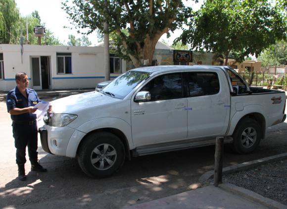 Lo golpearon, lo ataron y le robaron 150.000 pesos Lo golpearon, lo ataron y le robaron 150.000 pesos