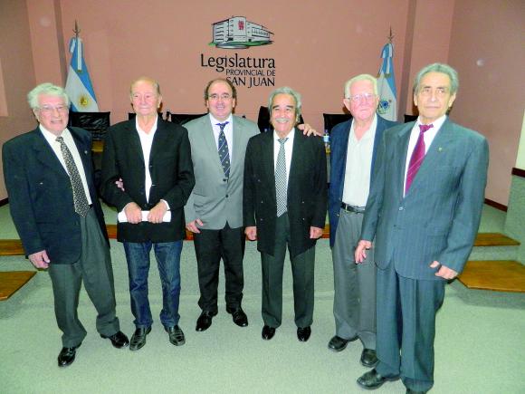 El legado de “Los 15”, plasmado en un libro El legado de “Los 15”, plasmado en un libro