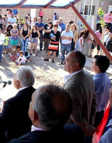 Inauguraron un nuevo barrio para los vecinos Inauguraron un nuevo barrio para los vecinos