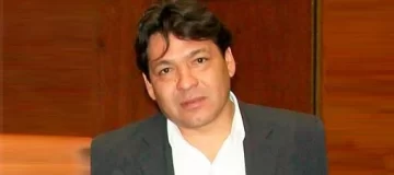 Tras el escándalo de Julián Gil, otro Intendente llenó el municipio de familiares Tras el escándalo de Julián Gil, otro Intendente llenó el municipio de familiares