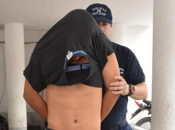 Cae por el cuento del herido Cae por el cuento del herido