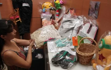 Feria de artesanías en la peatonal por el Día de San Valentín Feria de artesanías en la peatonal por el Día de San Valentín