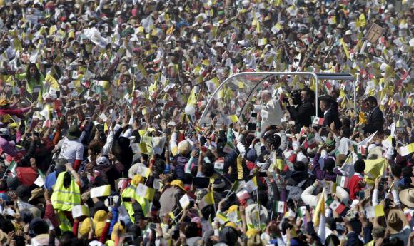 El Papa pide un México sin violencia para no ‘emigrar’ El Papa pide un México sin violencia para no ‘emigrar’
