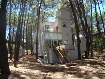 Playas (casi) desconocidas Playas (casi) desconocidas