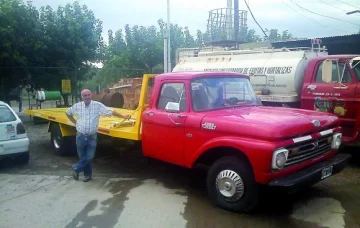 Adquieren grúa y maquinaria para reducir costos hortícolas Adquieren grúa y maquinaria para reducir costos hortícolas