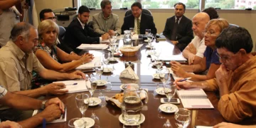 Paritaria docente, parte I: el traspié en Nación dilata la negociación local Paritaria docente, parte I: el traspié en Nación dilata la negociación local