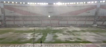 El partido entre River y Quilmes, suspendido por la intensa lluvia El partido entre River y Quilmes, suspendido por la intensa lluvia