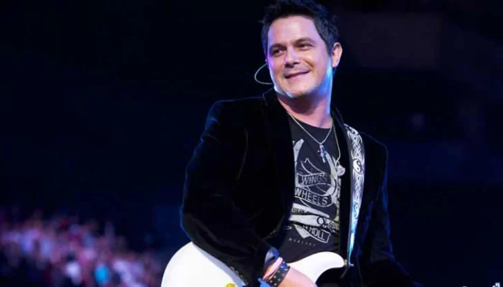 Alejandro Sanz detuvo un recital para defender a una mujer Alejandro Sanz detuvo un recital para defender a una mujer