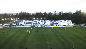 Unión obtuvo en empate ante Gimnasia en Mendoza Unión obtuvo en empate ante Gimnasia en Mendoza