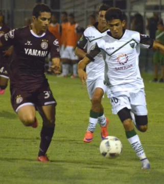 Tras el golpe, aprendió y ya no respeta Tras el golpe, aprendió y ya no respeta