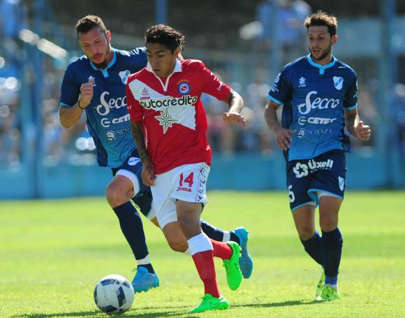 Temperley y Argentinos terminaron empatando sin marcarse goles Temperley y Argentinos terminaron empatando sin marcarse goles