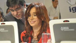 La clave de Wi-Fi que usaba Cristina dejó helado a Macri La clave de Wi-Fi que usaba Cristina dejó helado a Macri