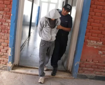 Va preso por golpear y querer matar a su ex Va preso por golpear y querer matar a su ex