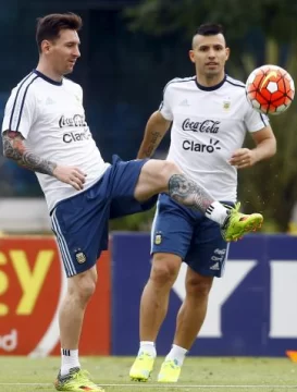 Con Messi es distinto Con Messi es distinto