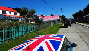 Argentinos varados en Malvinas denuncian maltrato de chilenos Argentinos varados en Malvinas denuncian maltrato de chilenos