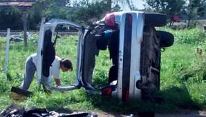 Insólito: golpe comando a todo un pueblo en Santa Fe Insólito: golpe comando a todo un pueblo en Santa Fe