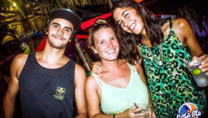 Familiares de María José y Marina dieron con el joven de la foto Familiares de María José y Marina dieron con el joven de la foto