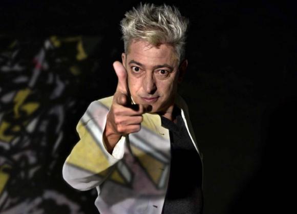 “El dinero es la droga más peligrosa de todas” “El dinero es la droga más peligrosa de todas”