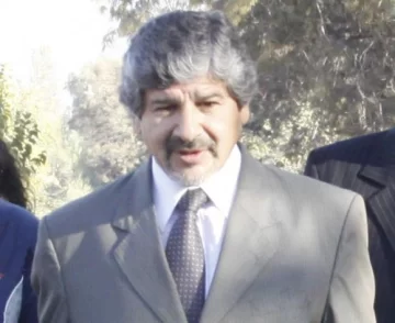 Ella lo llamaba ‘papá’ y él la violaba desde los 5 años Ella lo llamaba ‘papá’ y él la violaba desde los 5 años