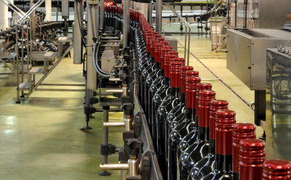 Ahora hay tres firmas que quieren el vino excedente Ahora hay tres firmas que quieren el vino excedente