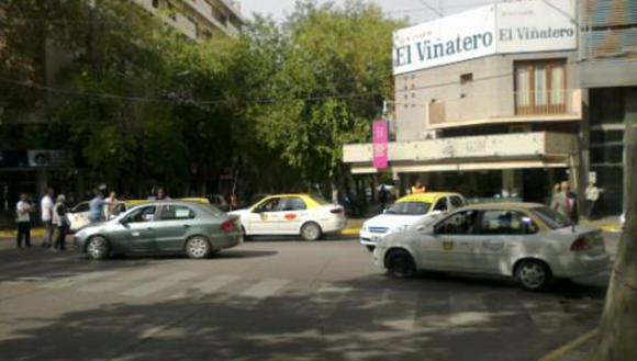 Ahora dicen que el martes se reúnen remises y Gobierno Ahora dicen que el martes se reúnen remises y Gobierno