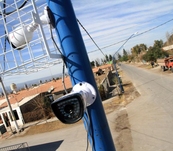 Invertirán $4,5 millones en semáforos y en vigilancia Invertirán $4,5 millones en semáforos y en vigilancia