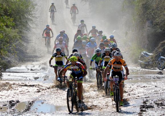 Álvarez, primer líder Álvarez, primer líder