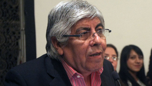 Moyano: “Si Macri veta la ley antidespidos será un error grande” Moyano: “Si Macri veta la ley antidespidos será un error grande”