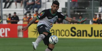 Requisa en celda de represores: celulares, vinos y un consolador Requisa en celda de represores: celulares, vinos y un consolador