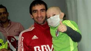 Barovero tuvo su ‘abrazo del alma’ Barovero tuvo su ‘abrazo del alma’