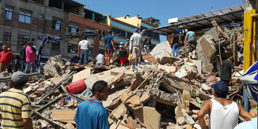Ya son 233 los muertos por el terremoto de Ecuador Ya son 233 los muertos por el terremoto de Ecuador